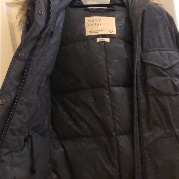 Aritzia Community Paradigm Parka - Picture 10 of 11